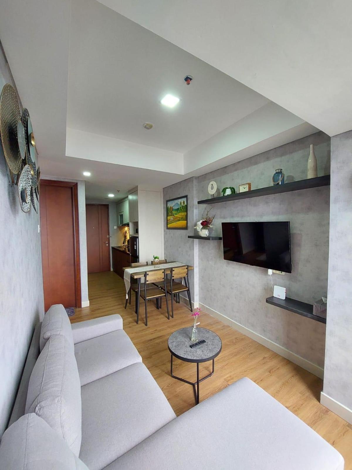 Zahra Sea View 2bdr Pollux Habibie Apartment